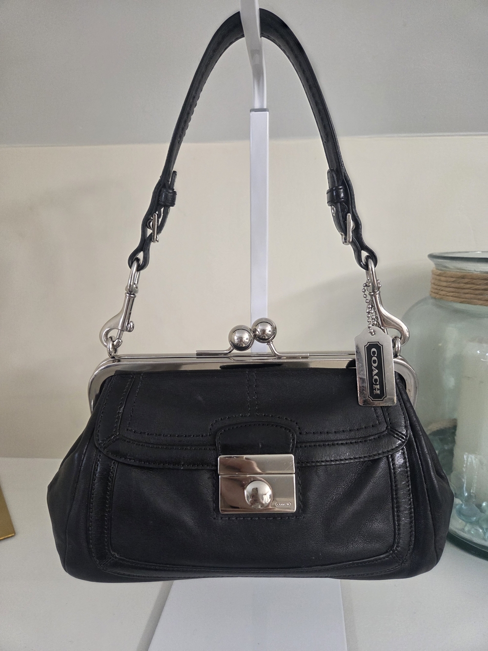 Vintage Coach Y2k Kisslock Black Convertible Clutch 9734